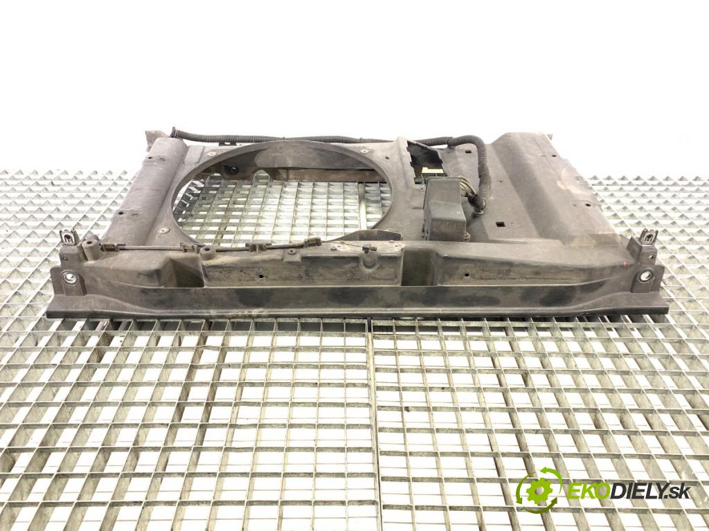 PEUGEOT 307 liftback 2005 80 kW 1.6 16V 1587 držák přední část  (Přední výztuha)