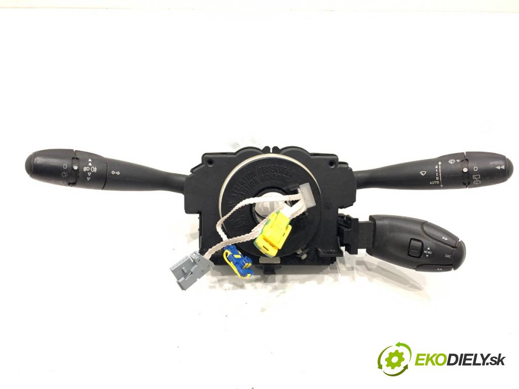 PEUGEOT 307 liftback 2005 80 kW 1.6 16V 1587 Prepínač kombinovaný 96605599XT (Prepínacie páčky pod volantom)