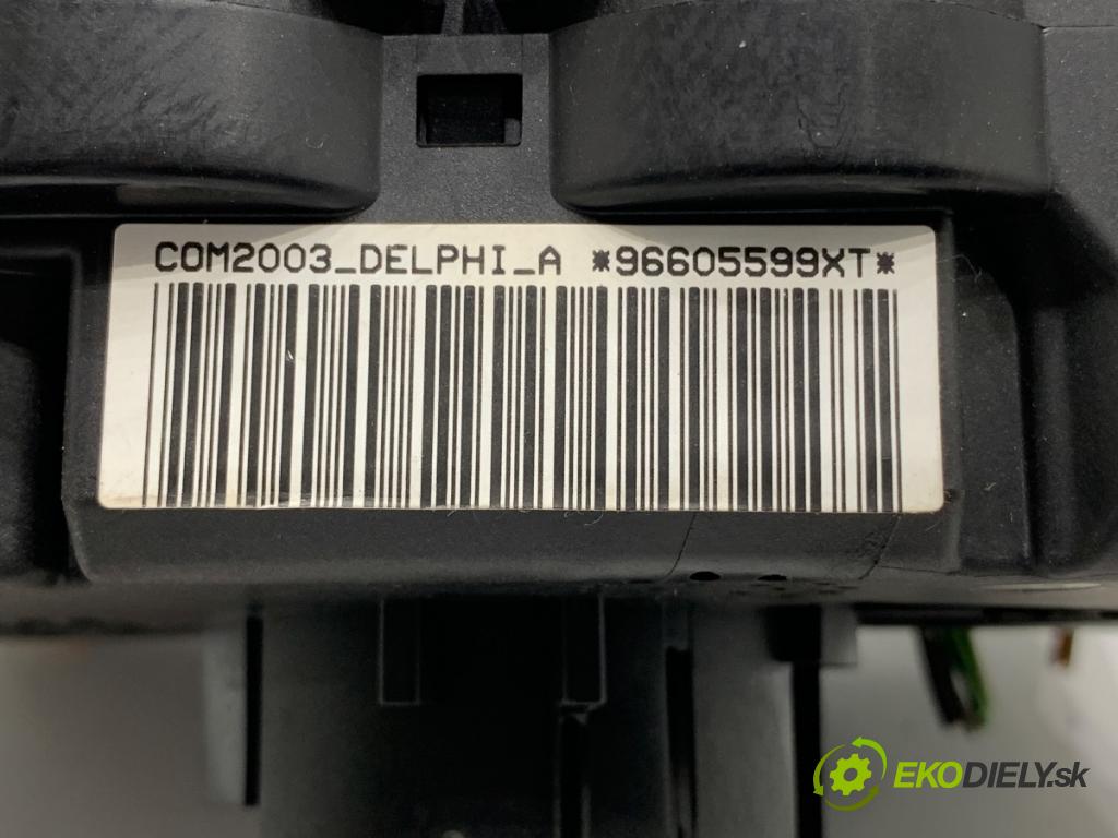 PEUGEOT 307 liftback 2005 80 kW 1.6 16V 1587 Prepínač kombinovaný 96605599XT (Prepínacie páčky pod volantom)