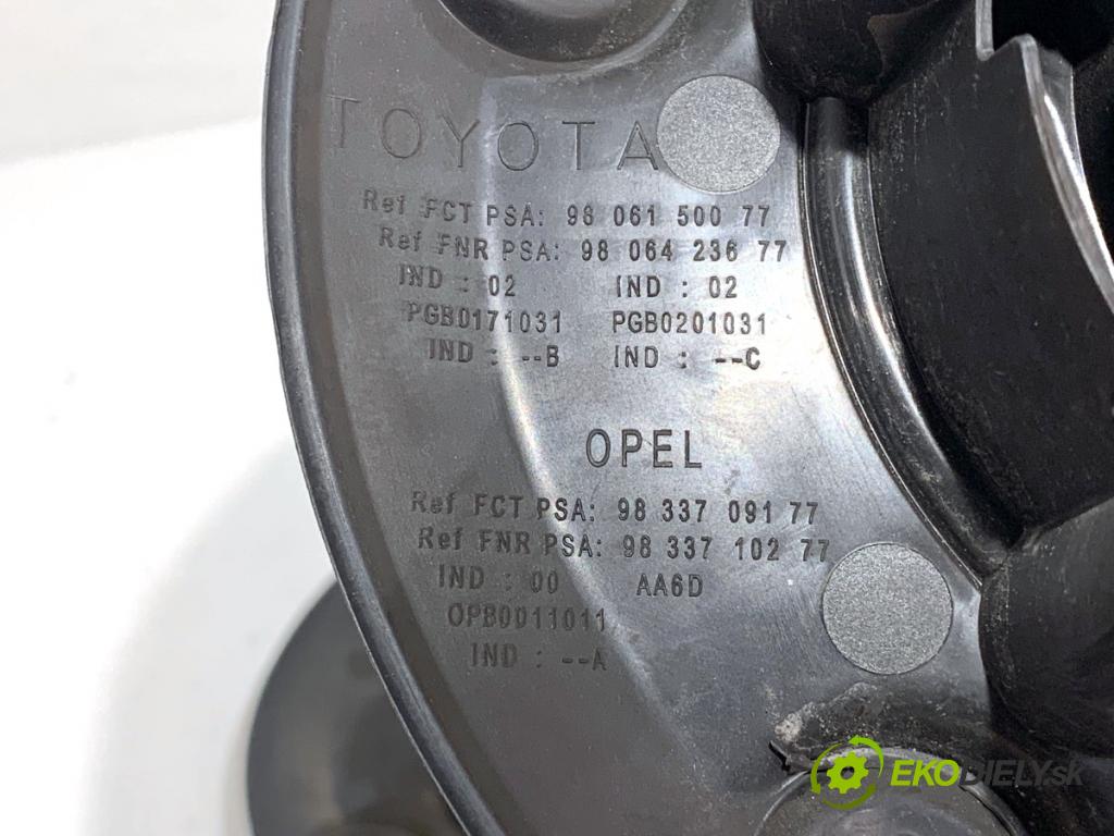 OPEL VIVARO C Autobus 2022 88 kW 1.5 1499 puklica Krytky 9833709177