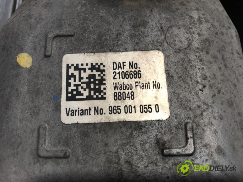 DAF XF Ciągnik siodłowy 2016 340 kW FT 460 340 kW [462 KM] olej napędowy 2012 - 2022 12900 Náhradný diel PEDAL: 2106686