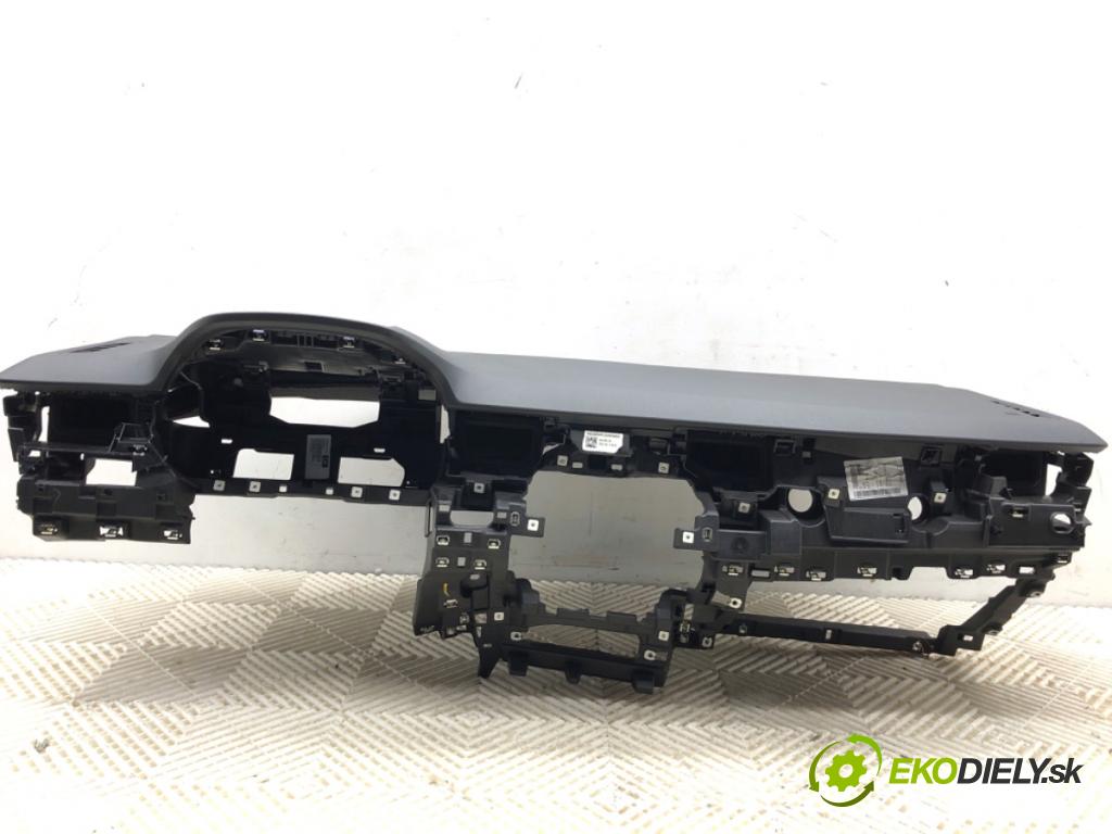 RENAULT CLIO V liftback 2020 74 kW 1.0 TCe 100 (B7MT) 999 Palubná doska silentbloku 681009207R 985703937R