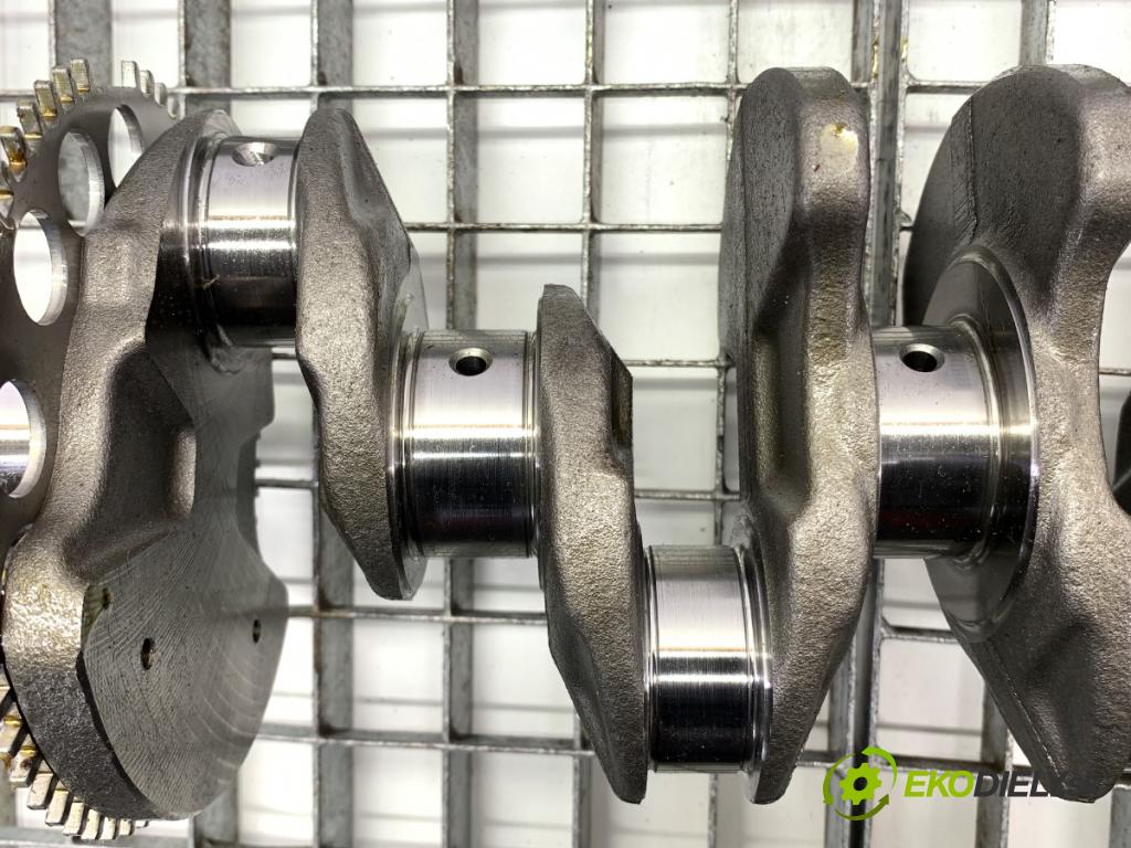 SUZUKI SX4 liftback 2021 95 kW 1.4 Hybrid (Mild Hybrid) (AKK 414) 1373 Kardaň, hriadeľ KLIKA: (Blok motora ostatné)