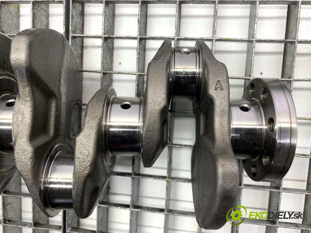 SUZUKI SX4 liftback 2021 95 kW 1.4 Hybrid (Mild Hybrid) (AKK 414) 1373 Kardaň, hriadeľ KLIKA: (Blok motora ostatné)