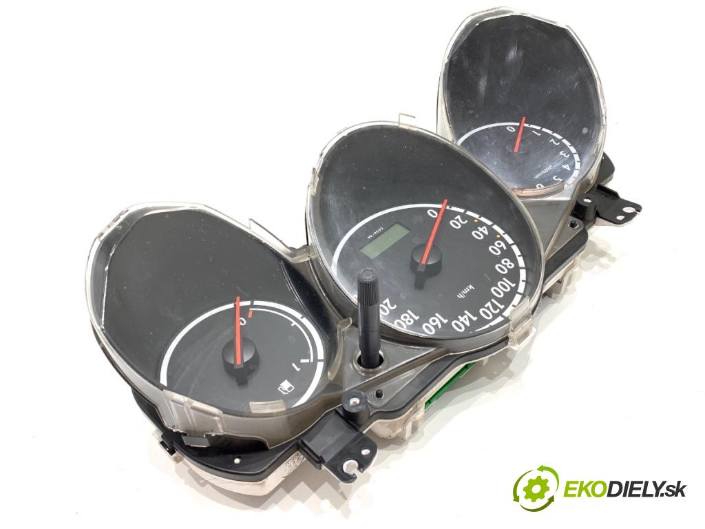 HONDA JAZZ II liftback 2002 61 kW 1.3 iDSi (GD1) 1339 Prístrojovka VRHR-0294-016 (Prístrojová doska)