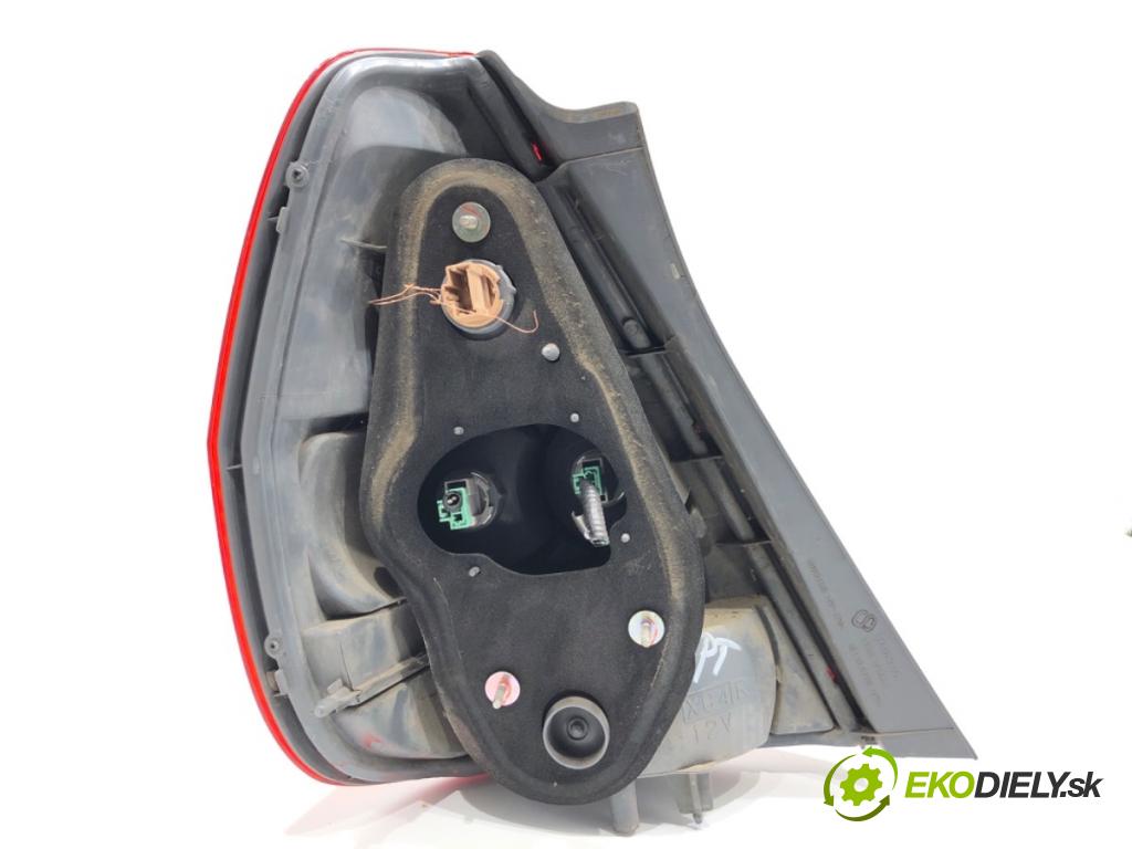 HONDA JAZZ II liftback 2002 61 kW 1.3 iDSi (GD1) 1339 Svetlo pravy zad