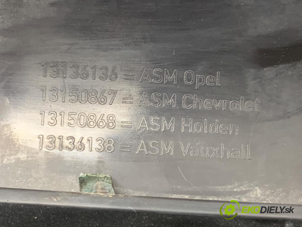 OPEL ZAFIRA B nadwozie wielkoprzestrzenne (MPV) 2006 88 kW 1.9 CDTI (M75) 1910 Mriežka maska 13136136 (Mriežka predná (maska chladiča))