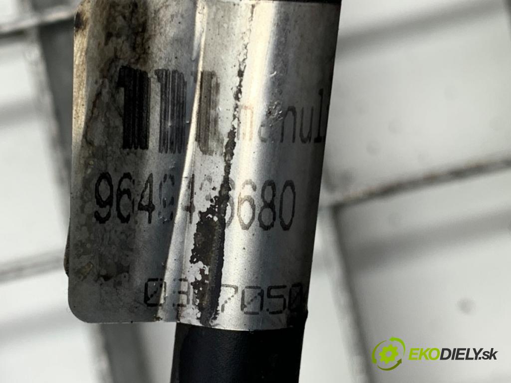 CITROEN C5 II liftback 2006 80 kW 1.6 HDi (RC8HZB) 1560 hadica servočerpadlo  (Rúrka servočerpadla)