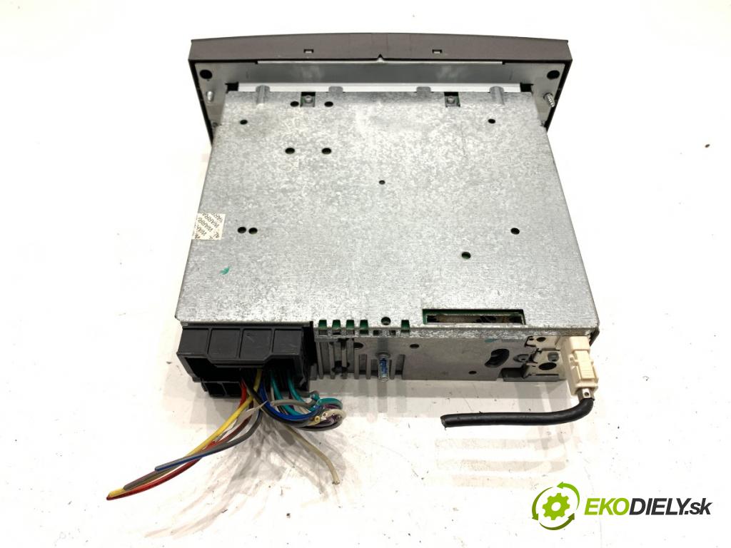 CITROEN C5 II liftback 2006 80 kW 1.6 HDi (RC8HZB) 1560 RADIO  (Audio zariadenie)