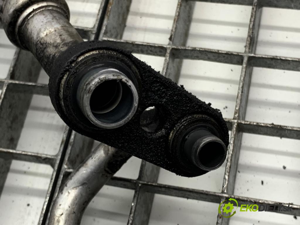 OPEL ZAFIRA B nadwozie wielkoprzestrzenne (MPV) 2006 88 kW 1.9 CDTI (M75) 1910 rúrka klimatizácie  (Rúrka klimatizácie)