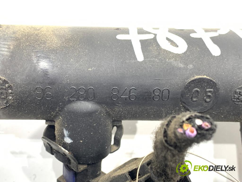 CITROEN C4 PICASSO I nadwozie wielkoprzestrzenne (MPV) 2007 103 kW 2.0 i 16V 1997 Lišta vstrekovacia 9628084680 (Vstrekovacia lišta)