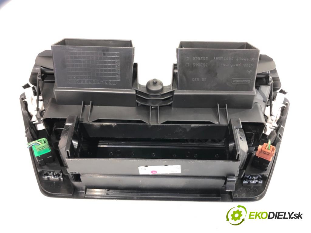 CITROEN C4 PICASSO I nadwozie wielkoprzestrzenne (MPV) 2007 103 kW 2.0 i 16V 1997 Mriežky kúrenia predný 96832655ZD