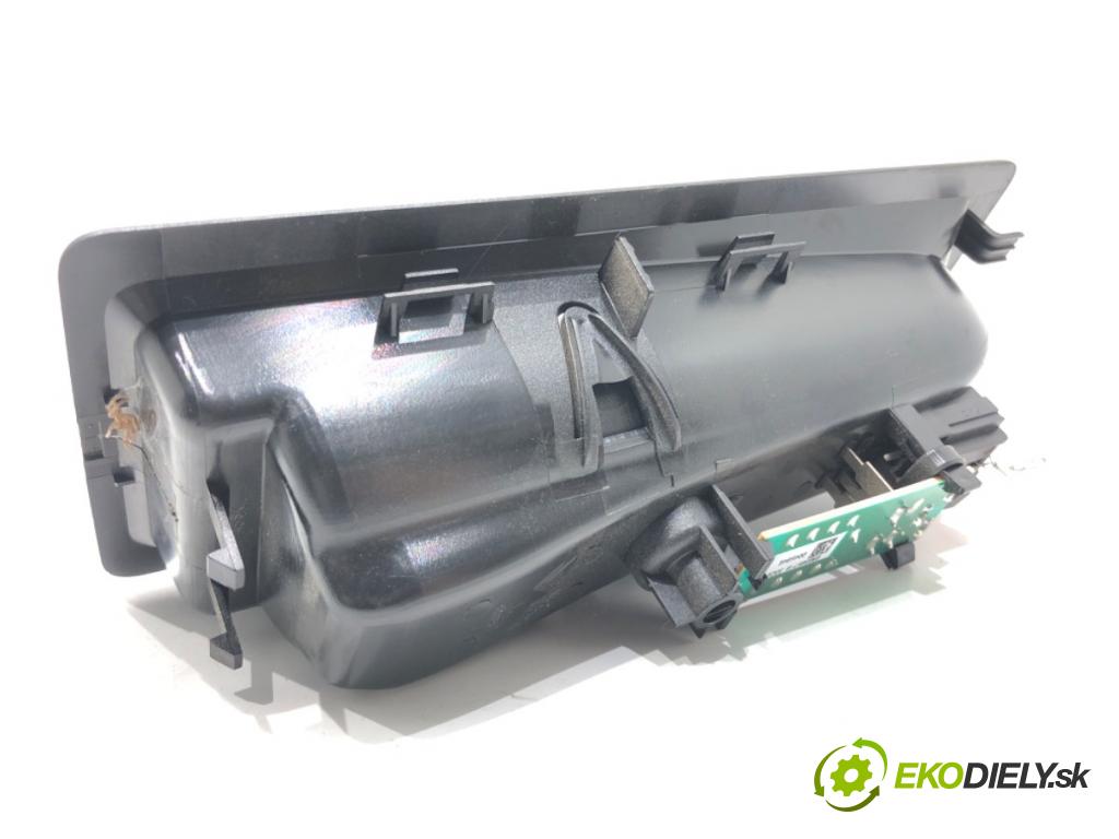 CITROEN C4 PICASSO I nadwozie wielkoprzestrzenne (MPV) 2007 103 kW 2.0 i 16V 1997 svetlo 9656536680