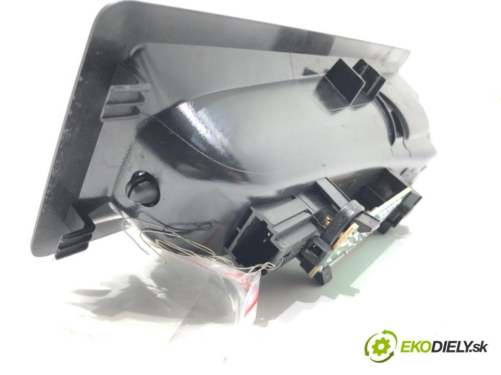 CITROEN C4 PICASSO I nadwozie wielkoprzestrzenne (MPV) 2007 103 kW 2.0 i 16V 1997 svetlo 9656536680