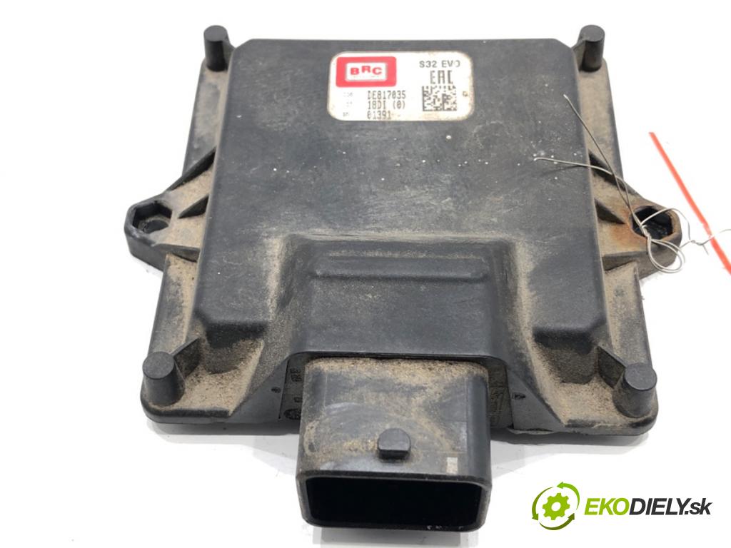 CITROEN C4 PICASSO I nadwozie wielkoprzestrzenne (MPV) 2007 103 kW 2.0 i 16V 1997 riadiaca jednotka LPG DE817035