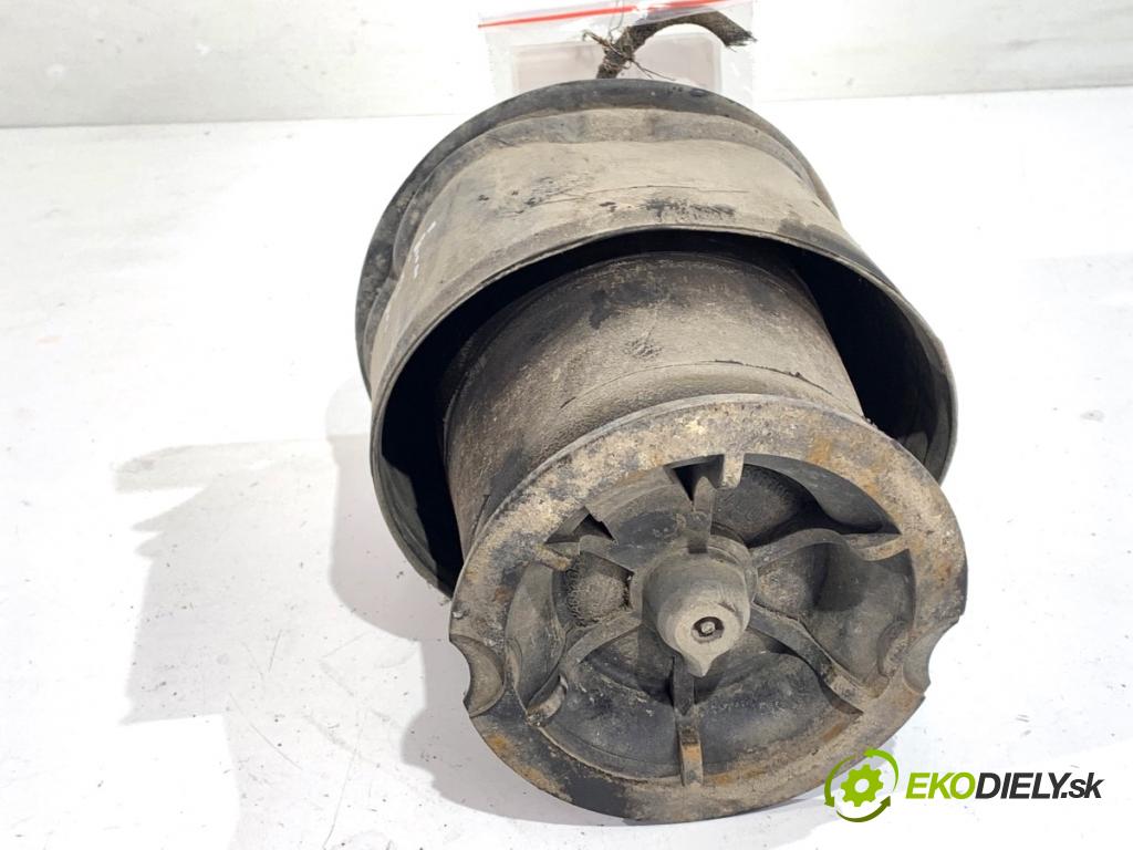 CITROEN C4 PICASSO I nadwozie wielkoprzestrzenne (MPV) 2007 103 kW 2.0 i 16V 1997 ventil AirBag nápravy pravy zad