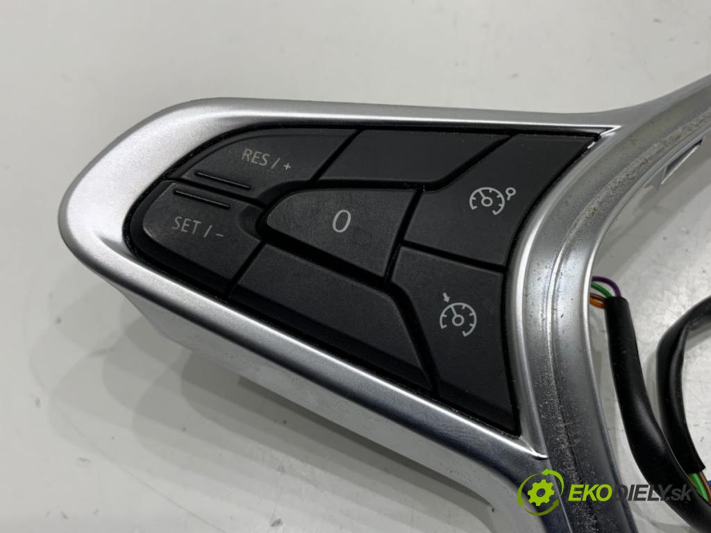 RENAULT CLIO V liftback 2020 74 kW 1.0 TCe 100 (B7MT) 999 SPÍNAČE: volantu 34268060B