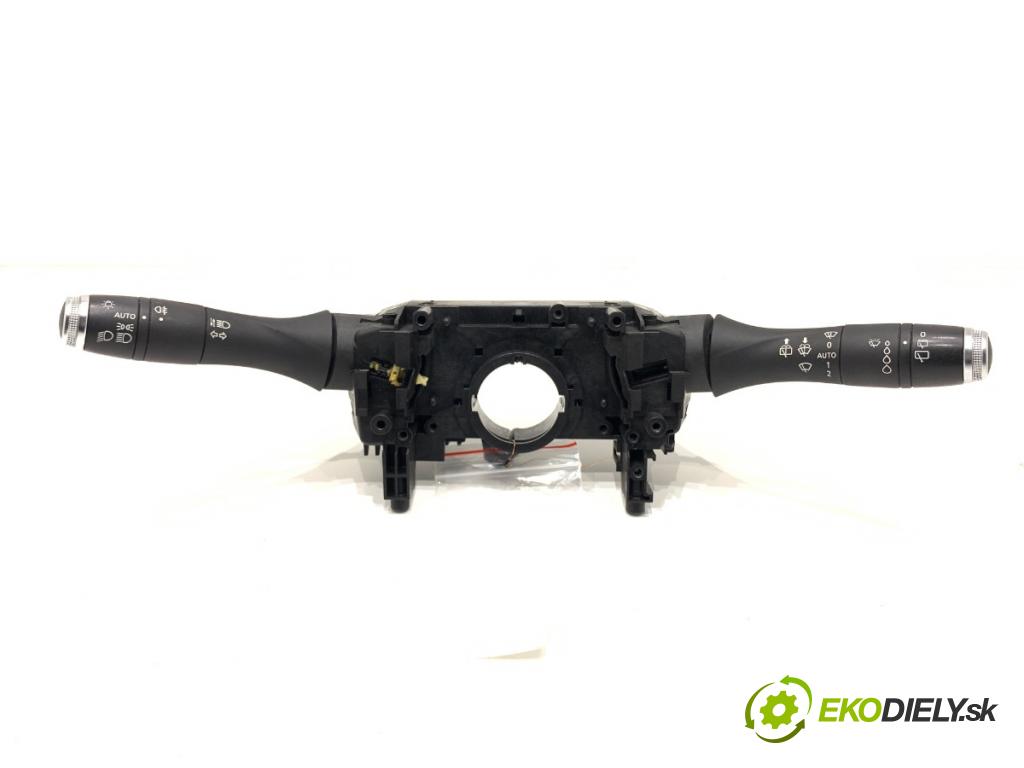 RENAULT CLIO V liftback 2020 74 kW 1.0 TCe 100 (B7MT) 999 Prepínač kombinovaný 255675601R (Prepínacie páčky pod volantom)