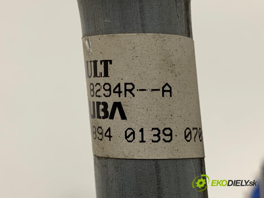 RENAULT CLIO V liftback 2020 74 kW 1.0 TCe 100 (B7MT) 999 Mechanizmus stieračov predný 288008294R (Motorček stieračov predný)