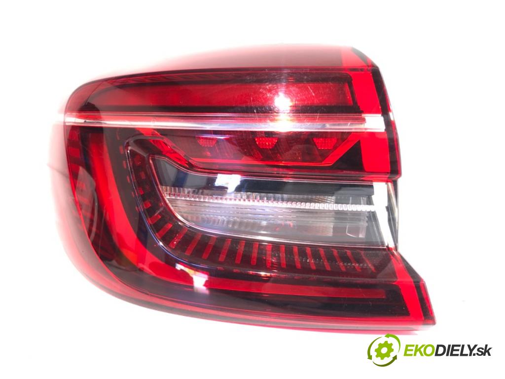 RENAULT CLIO V liftback 2020 74 kW 1.0 TCe 100 (B7MT) 999 světlo levý zadní část 265551035R