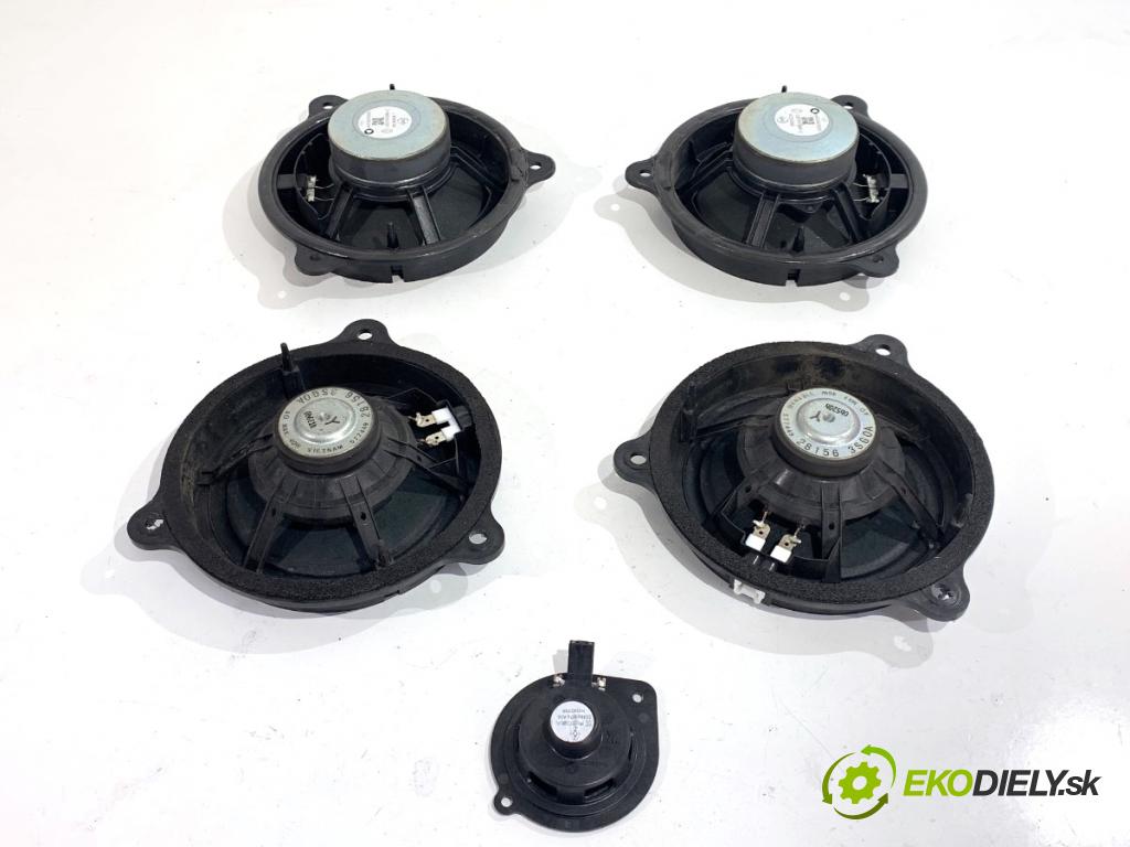 RENAULT CLIO V liftback 2020 74 kW 1.0 TCe 100 (B7MT) 999 reproduktory 281569368Ŕ