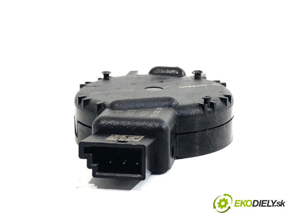 RENAULT CLIO V liftback 2020 74 kW 1.0 TCe 100 (B7MT) 999 Snímač dažďa 285355036R (Snímač dažďa)