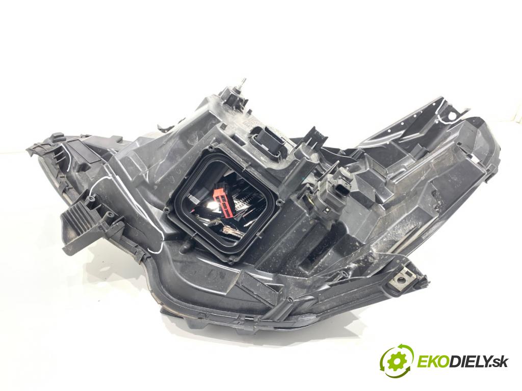 RENAULT CLIO V liftback 2020 74 kW 1.0 TCe 100 (B7MT) 999 Svetlomet pravy predný XENON 260109379R