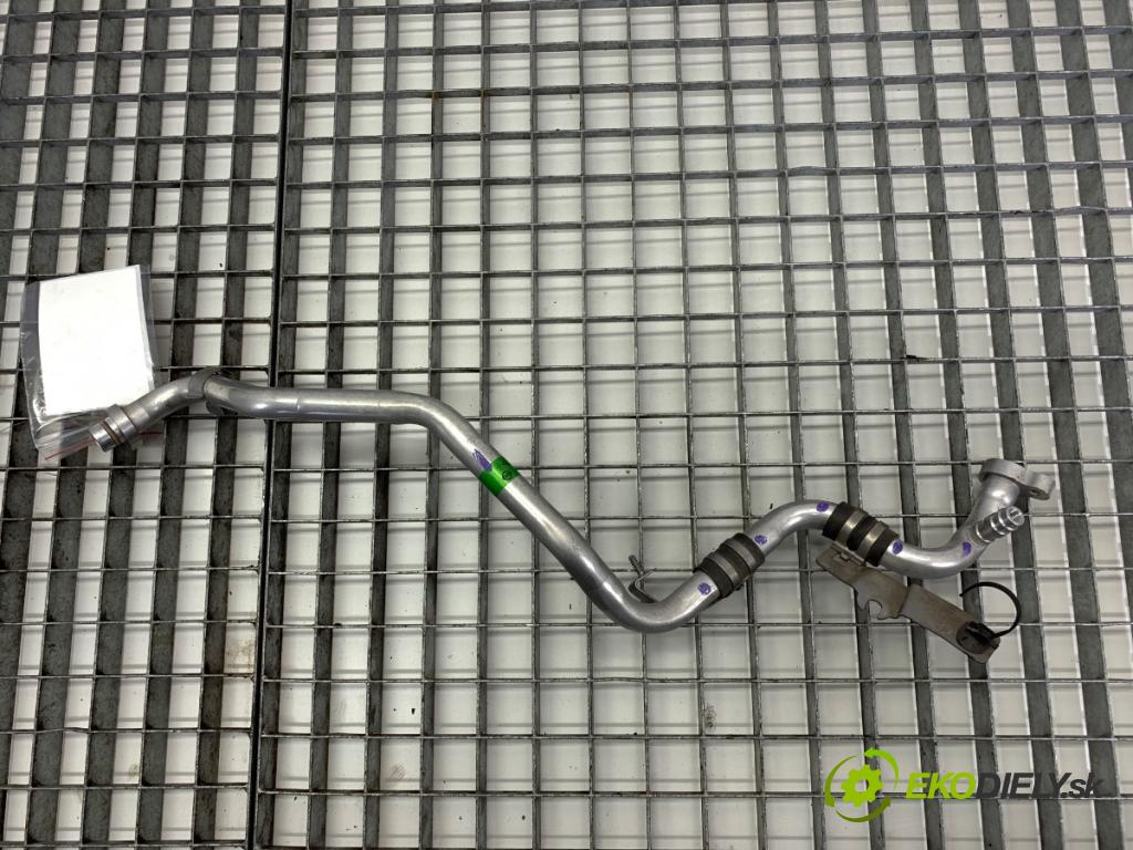 RENAULT CLIO V liftback 2020 74 kW 1.0 TCe 100 (B7MT) 999 rúrka klimatizace 924804708R (Trubka klimatizace)