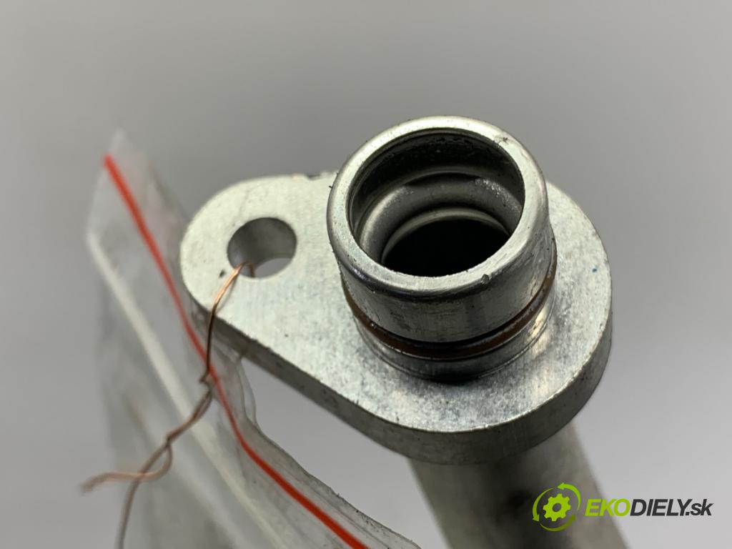 RENAULT CLIO V liftback 2020 74 kW 1.0 TCe 100 (B7MT) 999 rúrka klimatizace 924804708R (Trubka klimatizace)