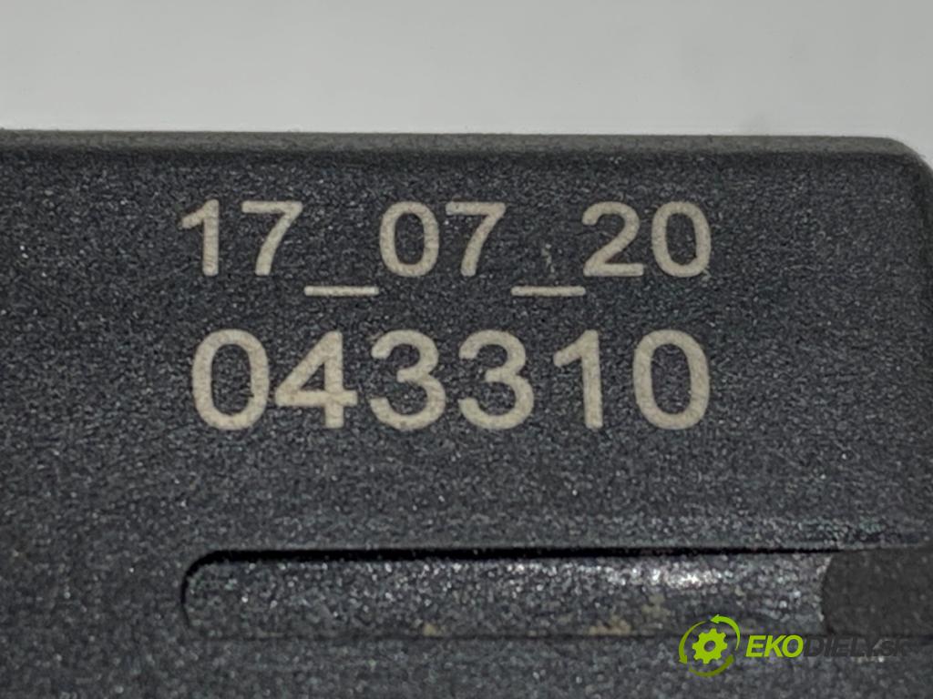 RENAULT CLIO V liftback 2020 74 kW 1.0 TCe 100 (B7MT) 999 Teleskop dvierok nádrže paliva 788269092R