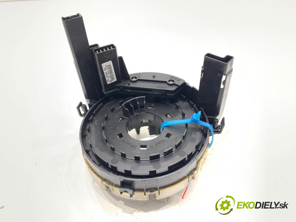 AUDI A4 B6 sedan 2004 96 kW 1.9 TDI 1896 kroužek slimák airbag 8E0953541C (Airbag)