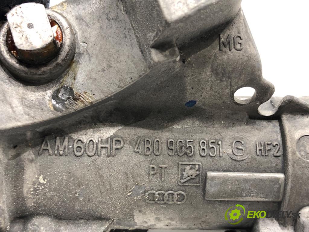 AUDI A4 B6 sedan 2004 96 kW 1.9 TDI 1896 spinačka 4B0905851G (Spínacia skrinka)