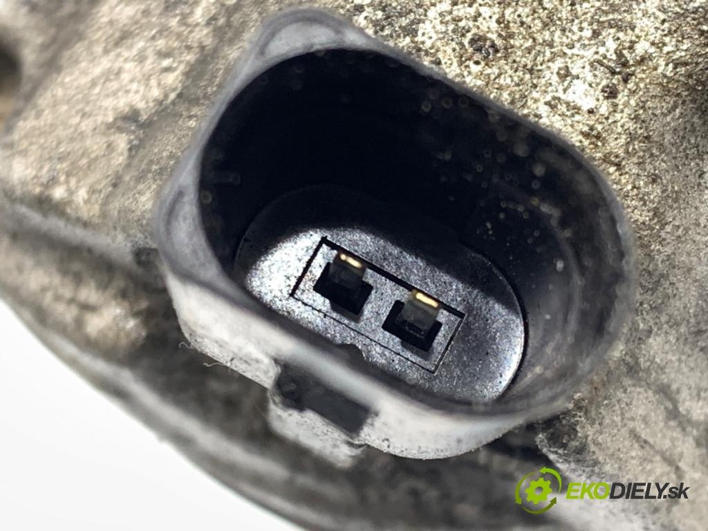 AUDI A4 B6 sedan 2004 96 kW 1.9 TDI 1896 kompresor klimatizace DCP02041 (Kompresor klimatizace)