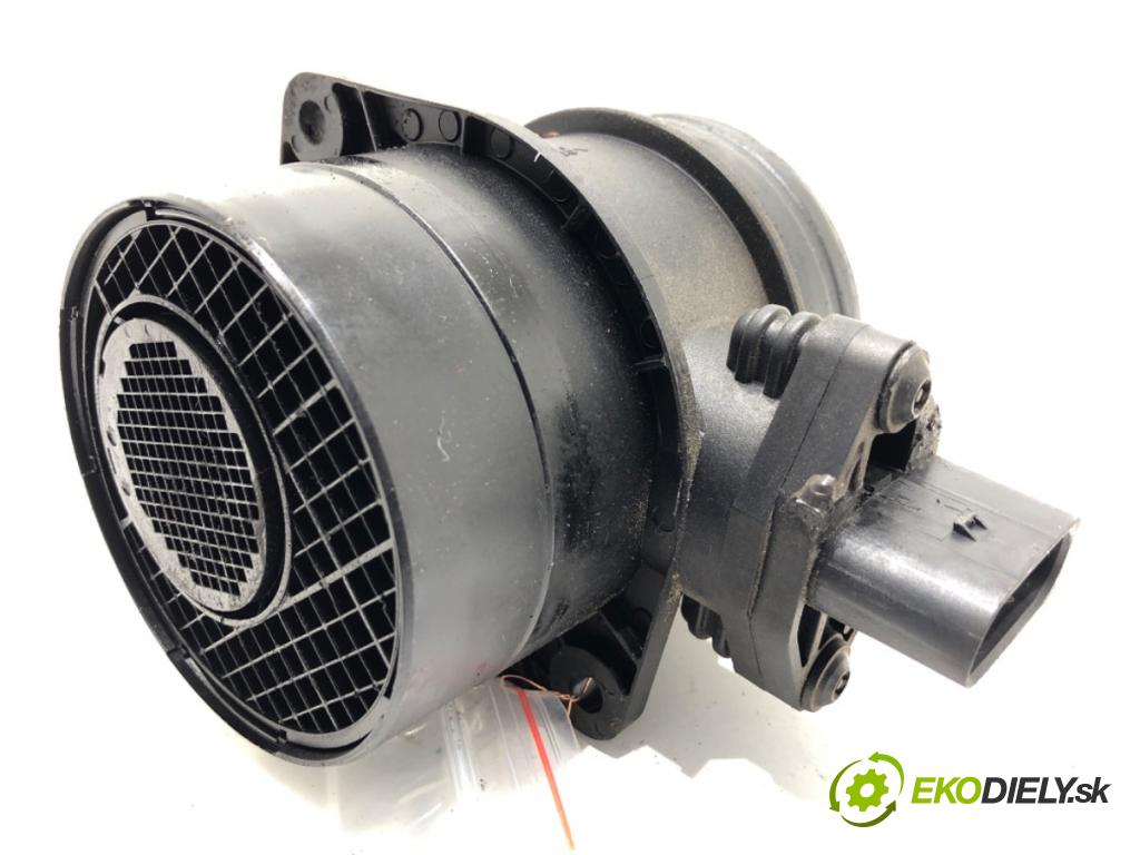 AUDI A4 B6 sedan 2004 96 kW 1.9 TDI 1896 Váha vzduchu 074906461B (Váha vzduchu)