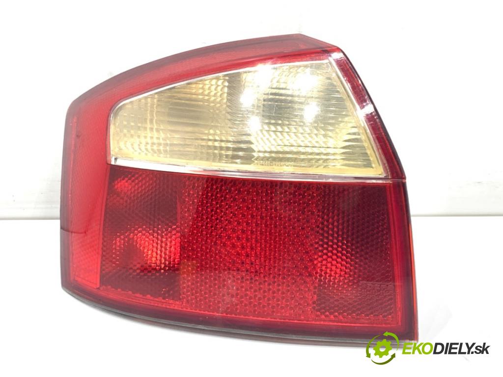 AUDI A4 B6 sedan 2004 96 kW 1.9 TDI 1896 Svetlo ľavy zad 