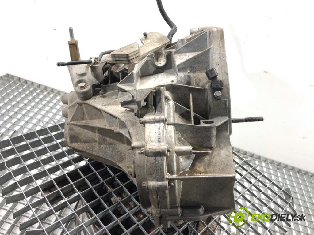 DACIA DUSTER SUV 2013 92 kW 1.2 TCe 125 1197 Prevodovka TL4B082 (Prevodovka)