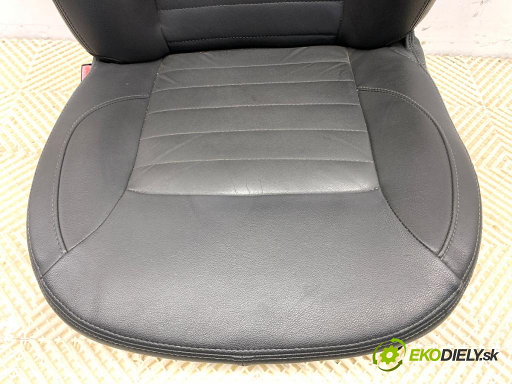 DACIA DUSTER SUV 2013 92 kW 1.2 TCe 125 1197 Sedadlo ľavy predný
