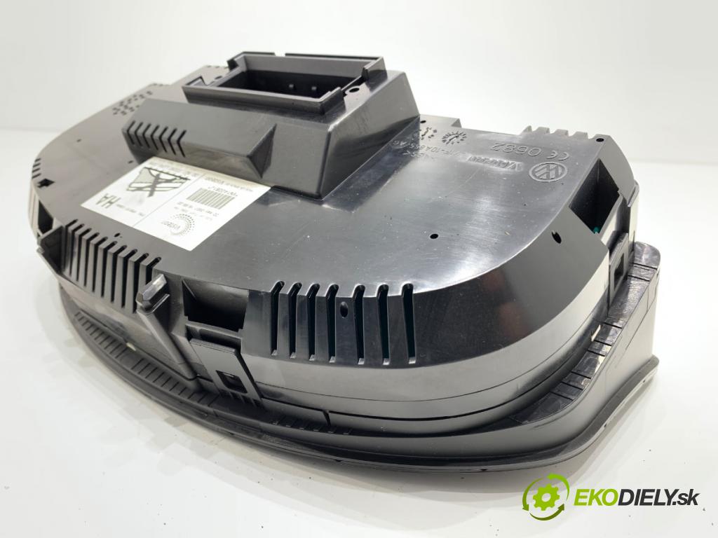 VW GOLF V liftback 2007 77 kW 1.9 TDI 1896 Prístrojovka 1K0920864B (Prístrojová doska)