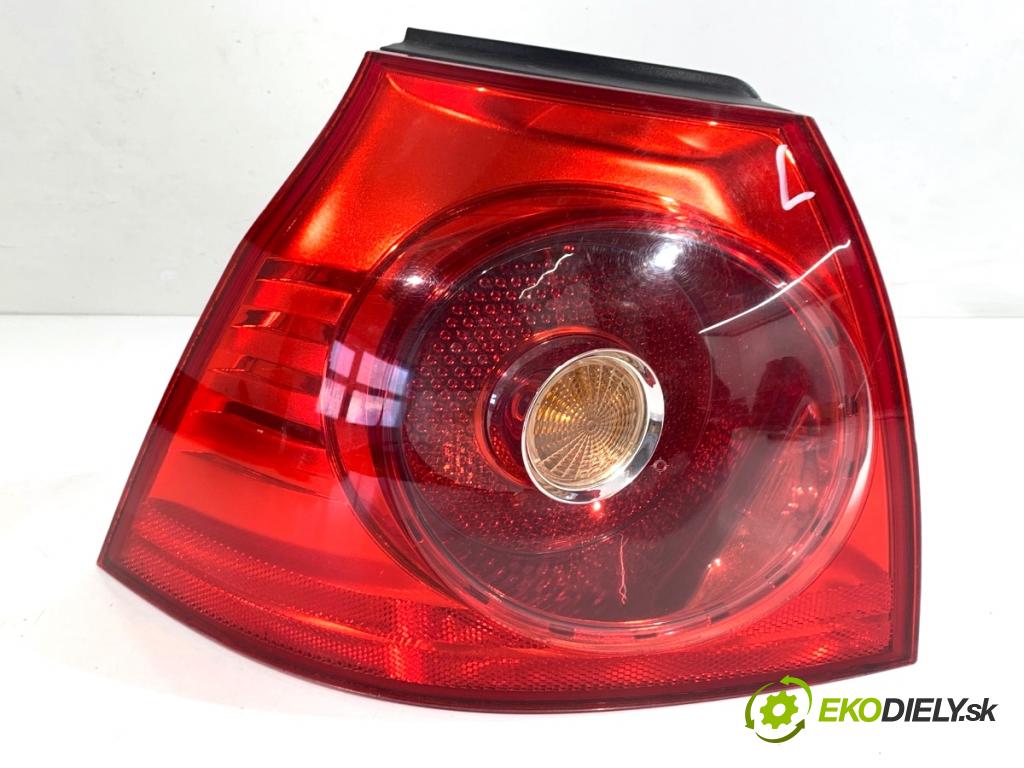VW GOLF V liftback 2007 77 kW 1.9 TDI 1896 Svetlo ľavy zad 1K6945095N