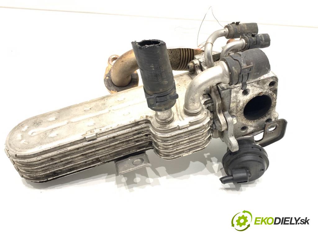 VW GOLF V liftback 2007 77 kW 1.9 TDI 1896 Chladič EGR 038131513AD