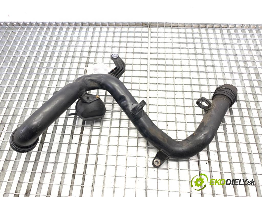 VW GOLF V liftback 2007 77 kW 1.9 TDI 1896 Rúra vzduchu 1K0145762AC