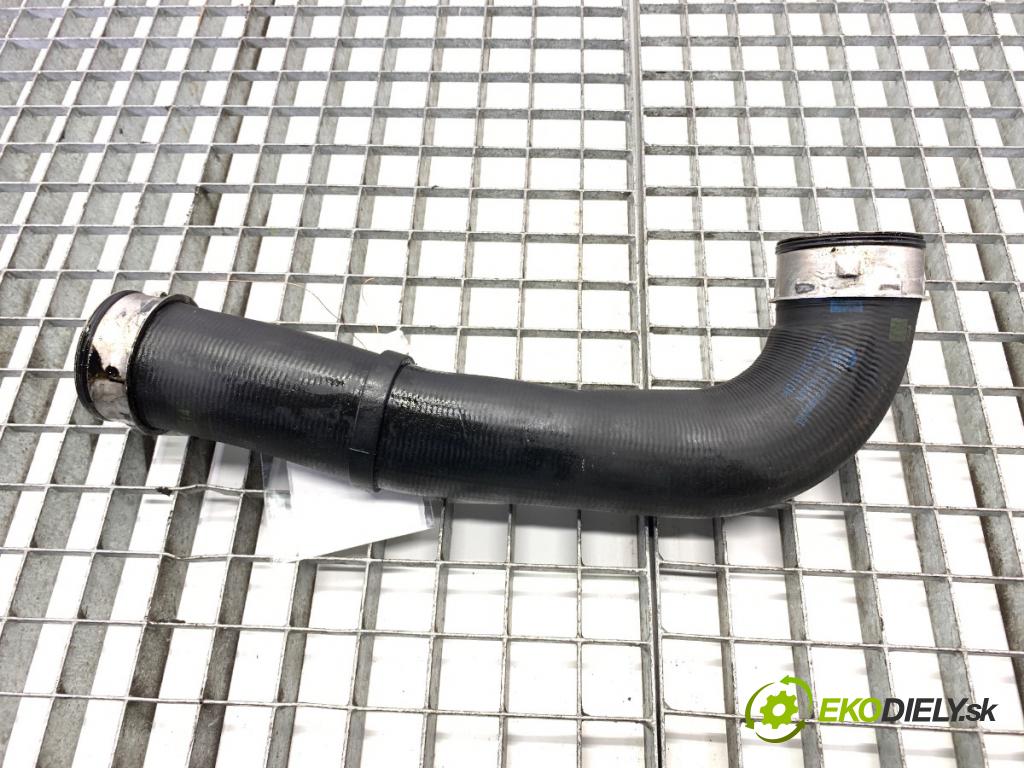VW GOLF V liftback 2007 77 kW 1.9 TDI 1896 Rúra vzduchu 1K0145838N