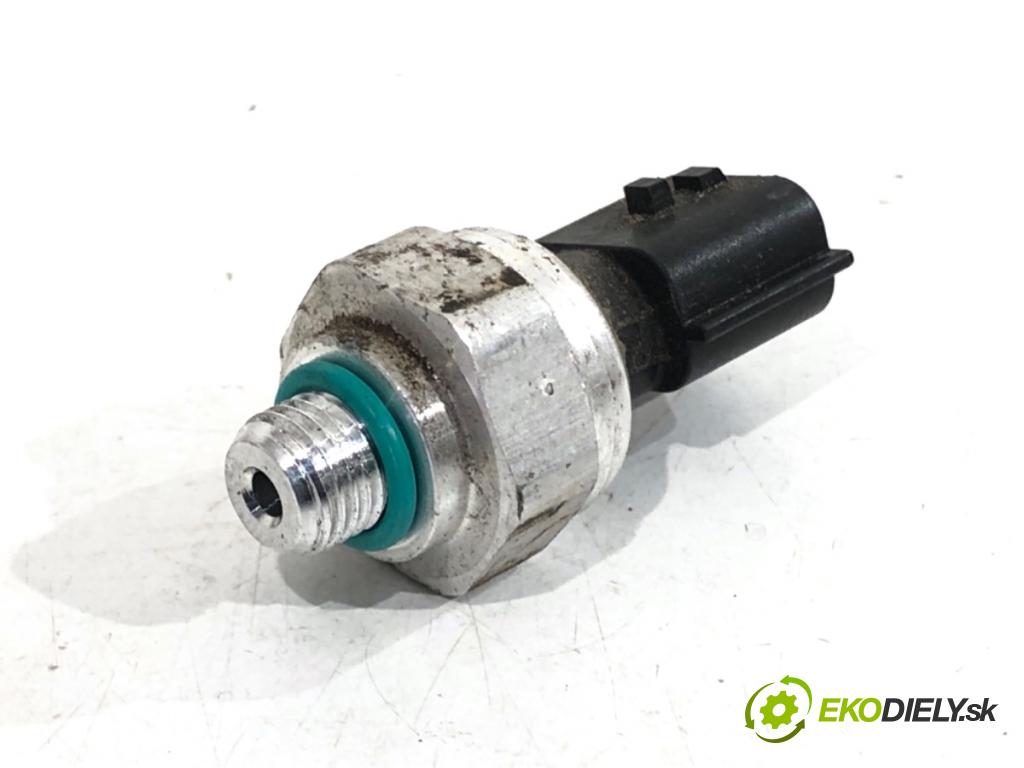 RENAULT CLIO V liftback 2020 74 kW 1.0 TCe 100 (B7MT) 999 Snímač klimatizácie 921367866R (Snímač klimatizácie)