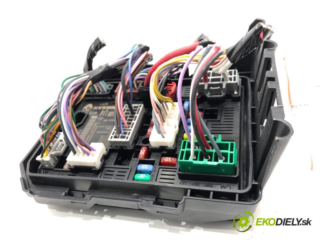 RENAULT CLIO V liftback 2020 74 kW 1.0 TCe 100 (B7MT) 999 Modul UPC 284B69541R