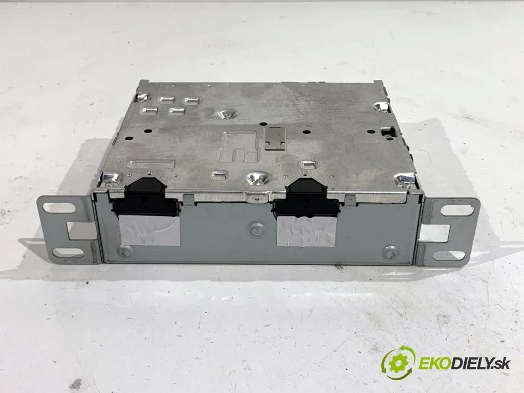 RENAULT CLIO V liftback 2020 74 kW 1.0 TCe 100 (B7MT) 999 RADIO Navigácia 259159380R (Audio zariadenie)