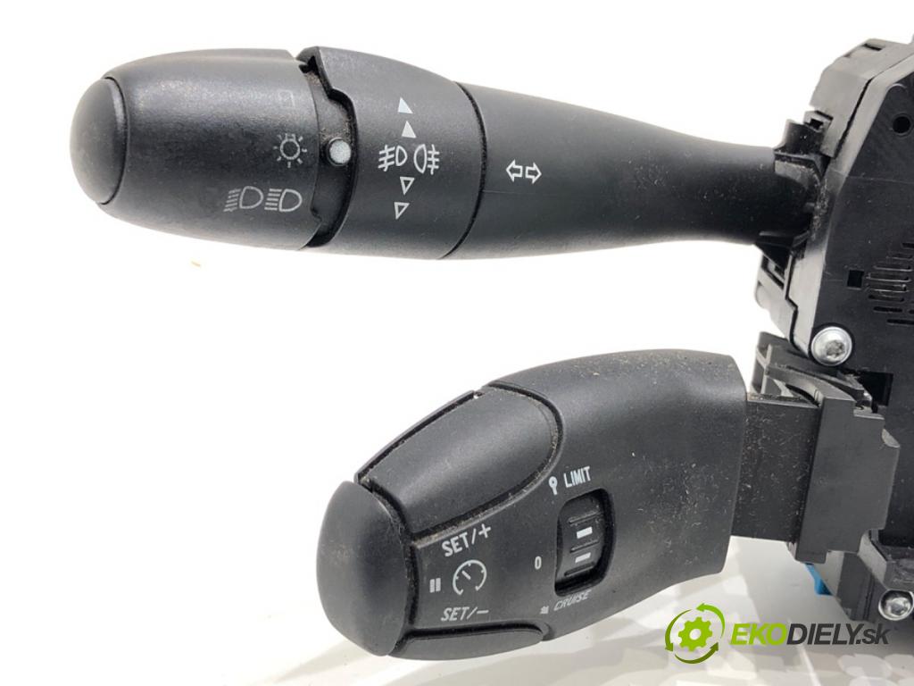 CITROEN C5 II liftback 2007 92 kW 1.8 16V 1749 Prepínač kombinovaný 96611302XT (Prepínacie páčky pod volantom)