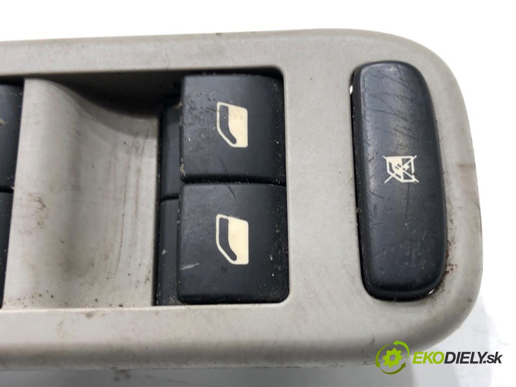 CITROEN C5 II liftback 2007 92 kW 1.8 16V 1749 Prepínač okien 96514299ZW (Prepínacie páčky pod volantom)