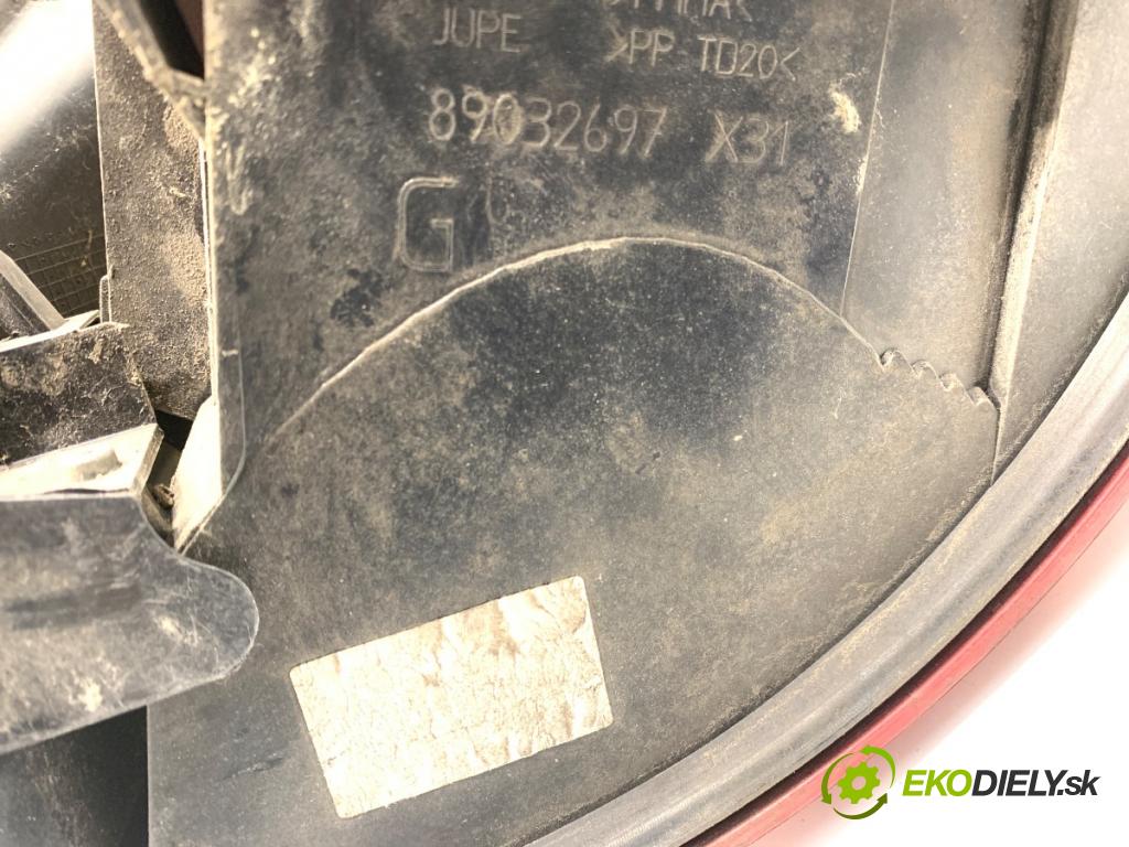 CITROEN C5 II liftback 2007 92 kW 1.8 16V 1749 Svetlo ľavy zad 89032697