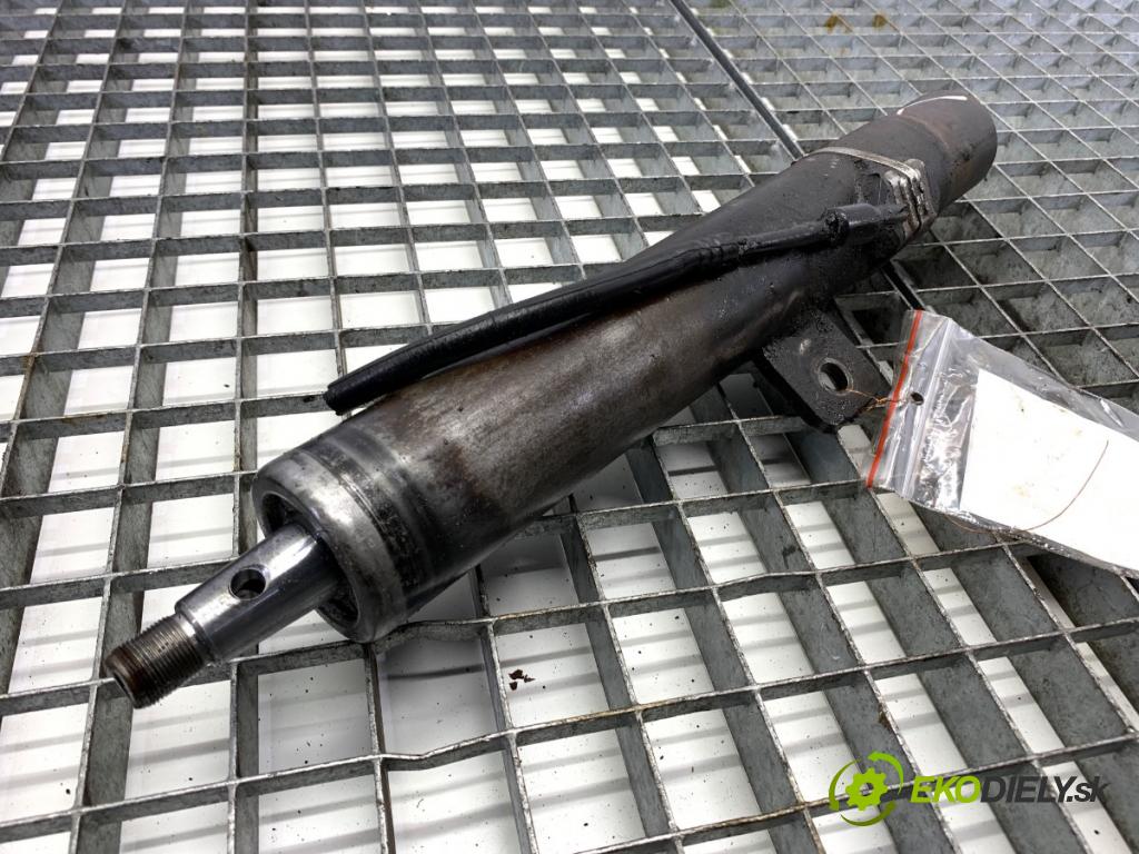 CITROEN C5 II liftback 2007 92 kW 1.8 16V 1749 Tlmič ľavy predný