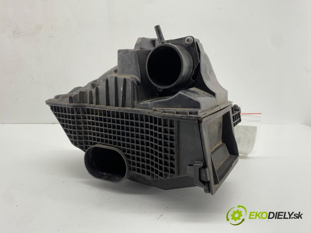 DACIA DUSTER SUV 2013 92 kW 1.2 TCe 125 1197 Obal filtra vzduchu 165001258R (Obal vzduchového filtra)